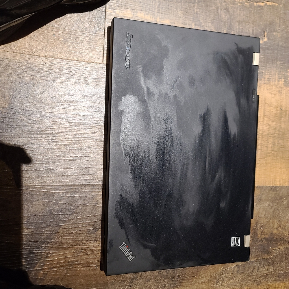 Lenovo think pad f530